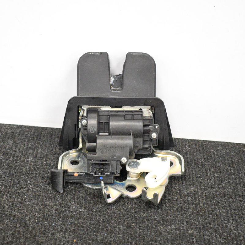 Tailgate lock AUDI Q5 (8RB) 3.0 TDI quattro 6748650 BParts