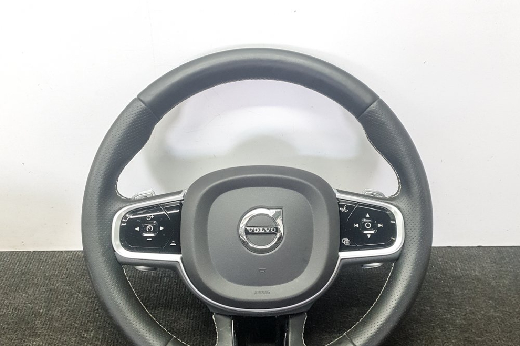 Lenkrad VOLVO XC90 II (256) D5 AWD 7798098 | B-Parts 