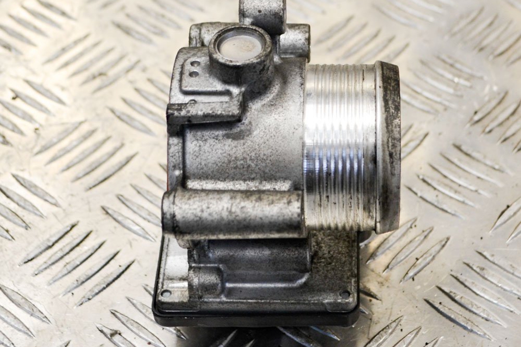 Throttle body AUDI A4 B8 (8K2) 2.0 TDI 8354007 BParts