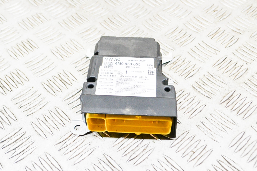 ECU airbags AUDI Q7 (4MB, 4MG) 3.0 TDI quattro 9166979 | B-Parts