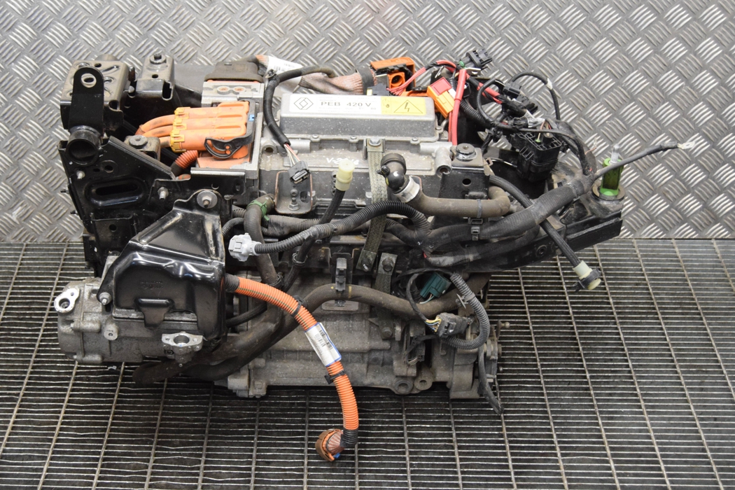 Engine RENAULT ZOE (BFM_) ZOE 6867454 | B-Parts