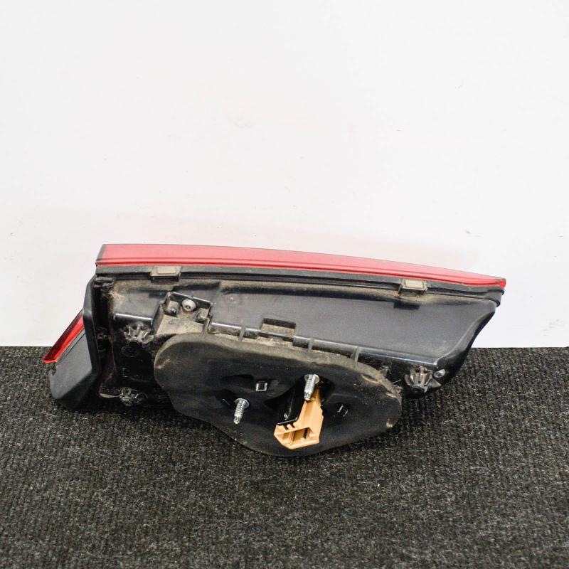 Third brake light VW TIGUAN (AD1, AX1) 2.0 TDI 6748849 BParts