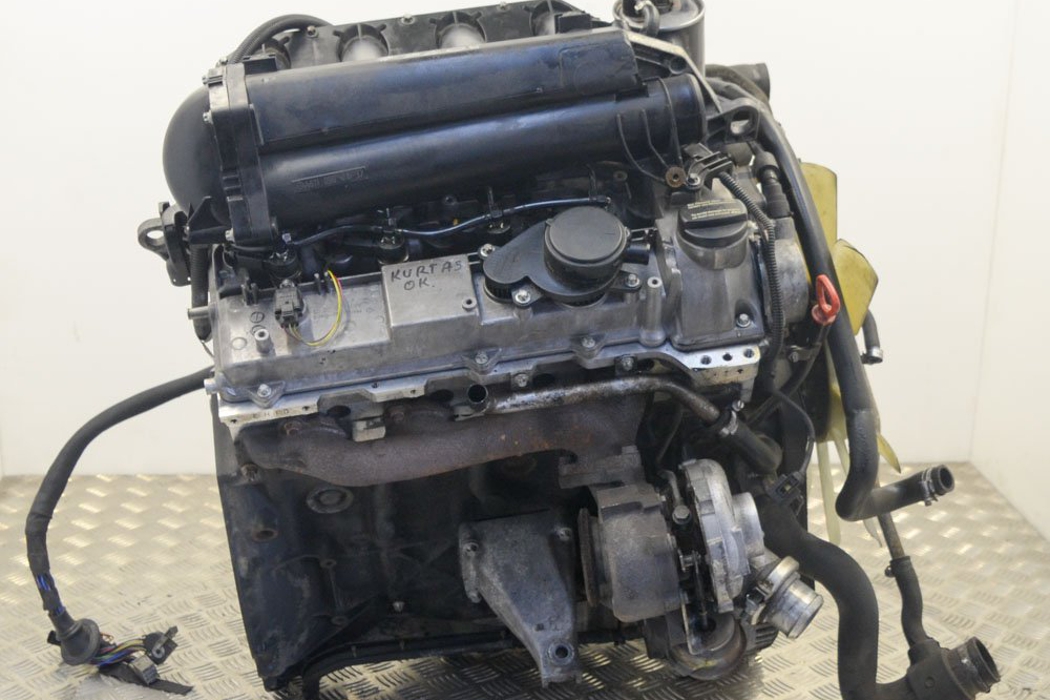 Engine MERCEDES-BENZ SPRINTER 3-t Van (B903) 311 CDI 8144748 | B-Parts