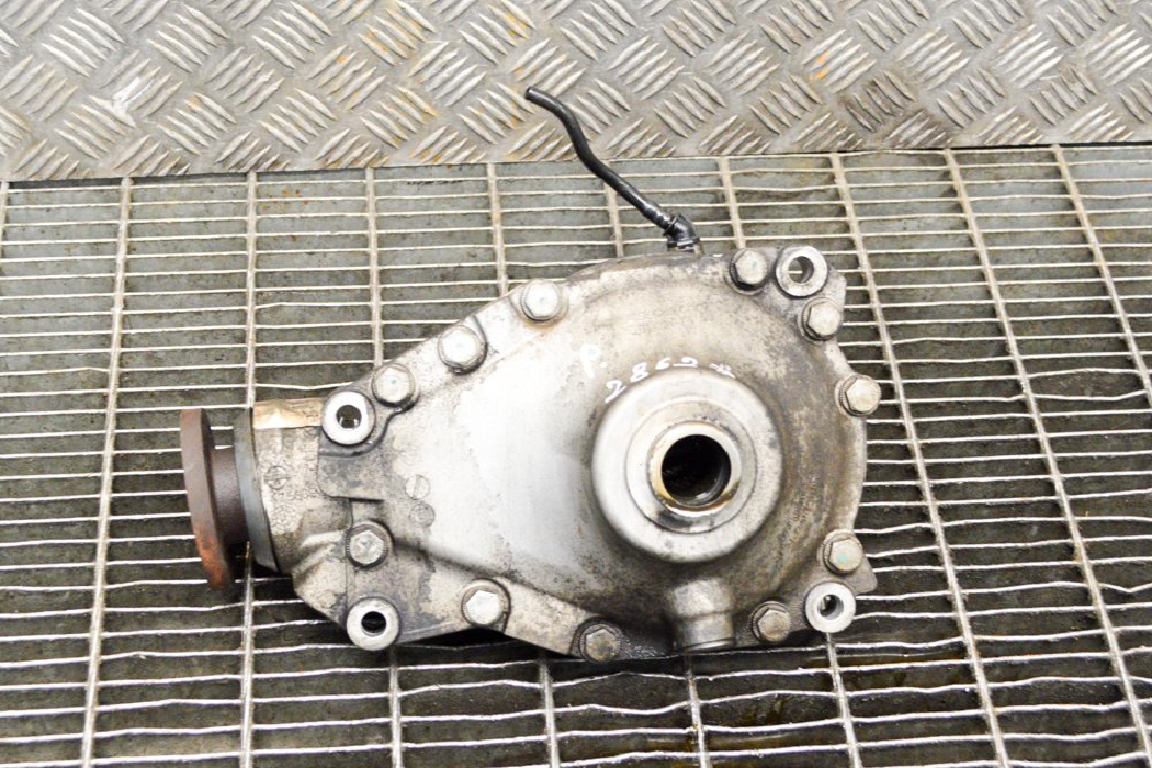 Front differential BMW X5 (E70) xDrive 30 d 6773509 BParts