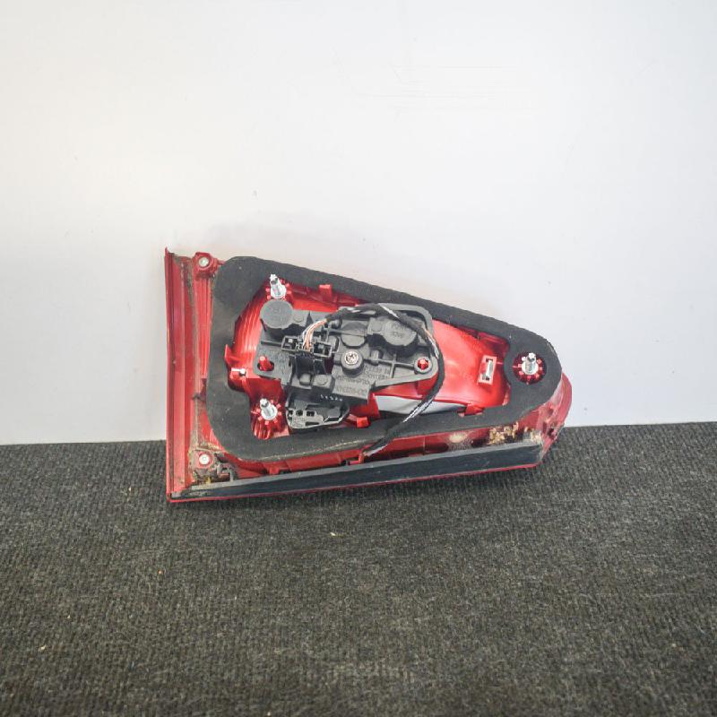 Third brake light AUDI A4 B8 (8K2) 2.0 TDI AUDI 8K5945094AA BParts