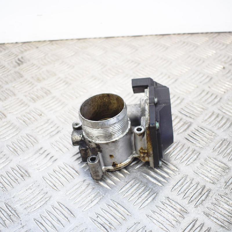 Throttle body AUDI A4 B8 (8K2) 2.0 TDI quattro 6839015 BParts