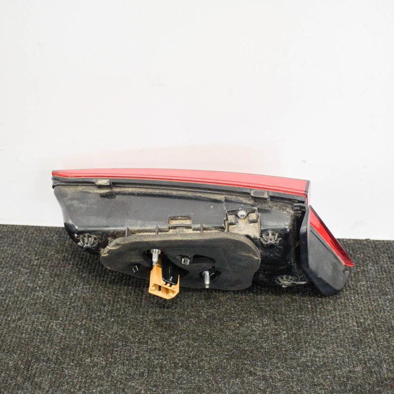 Third brake light VW TIGUAN (AD1, AX1) 2.0 TDI 6785619 BParts