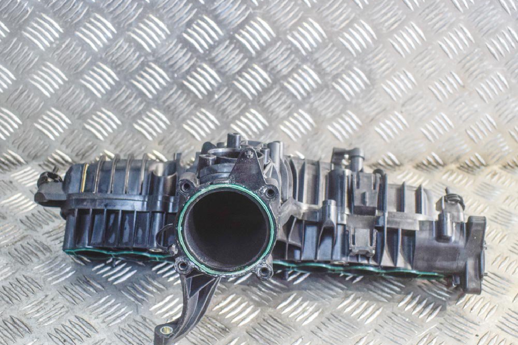 Intake manifold VOLVO XC60 (156) D4 VOLVO 31431955 BParts