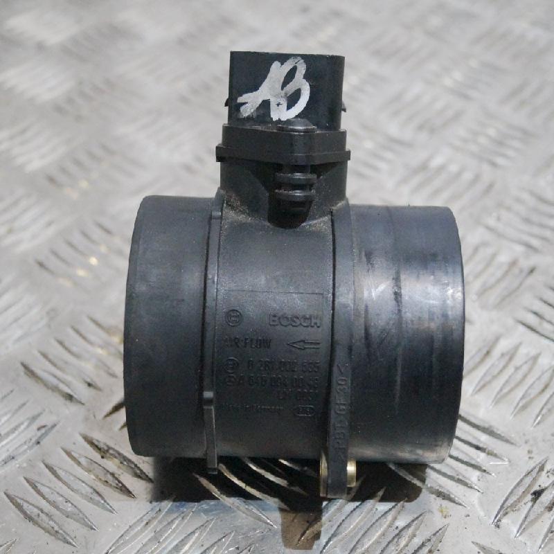 Mass air flow sensor MERCEDESBENZ CCLASS (W204) C 200 CDI (204.001) 6729391 BParts