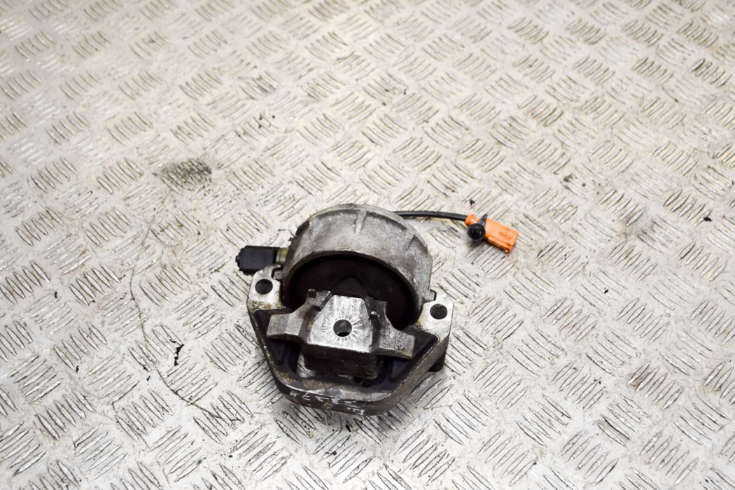 Engine mount AUDI A6 C7 (4G2, 4GC) 2.0 TDI 8844053 BParts