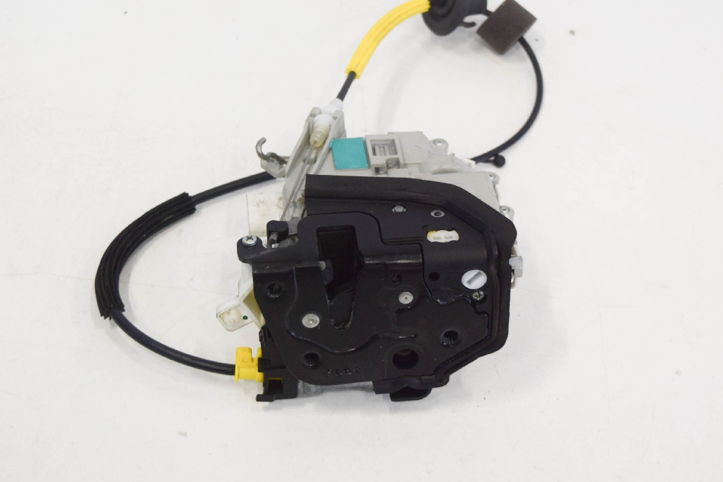 Front right lock AUDI Q5 (8RB) SQ5 TFSI quattro 6765378 BParts