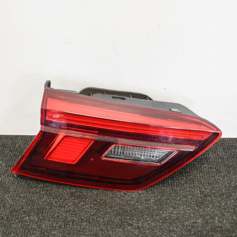 Third brake light VW TIGUAN (AD1, AX1) 2.0 TDI 6785619 BParts
