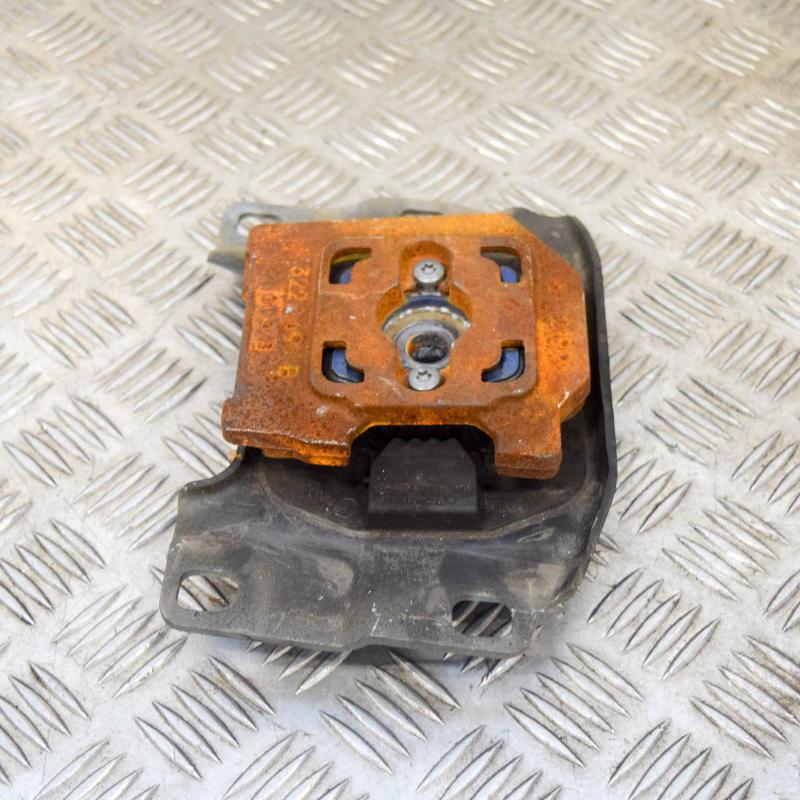 Engine mount FORD FOCUS III 1.0 EcoBoost 6758815 BParts
