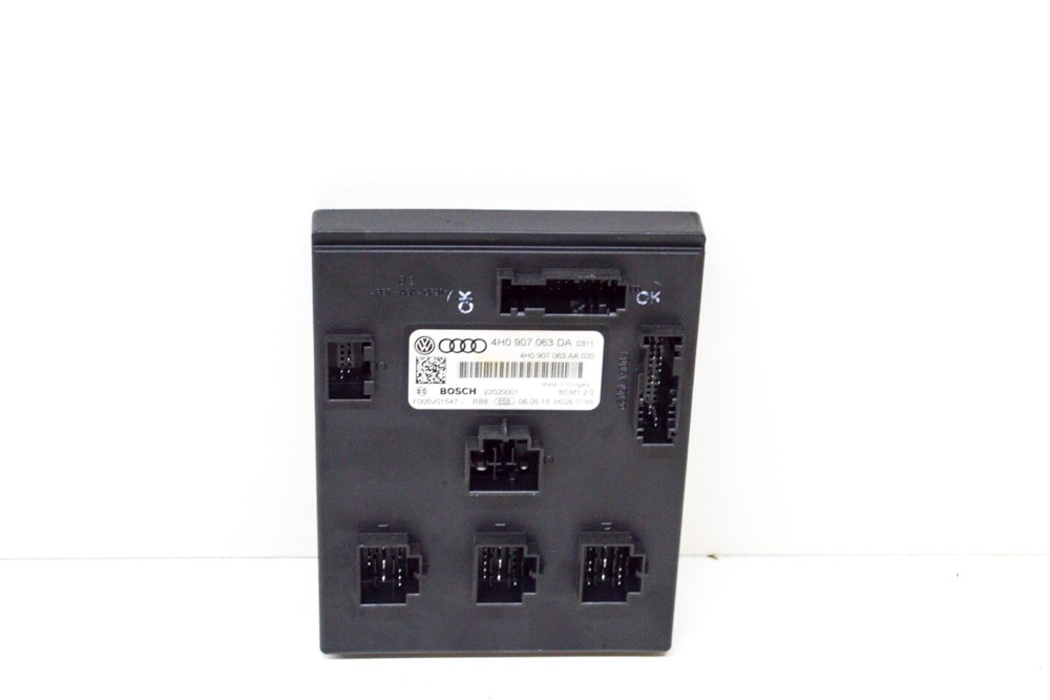 Control Unit VW TOUAREG 7P5 7P6 3 0 V6 TDI 7082631 B Parts Control Unit VW TOUAREG 7P5 7P6 3 0 V6 TDI 7082631 B Parts