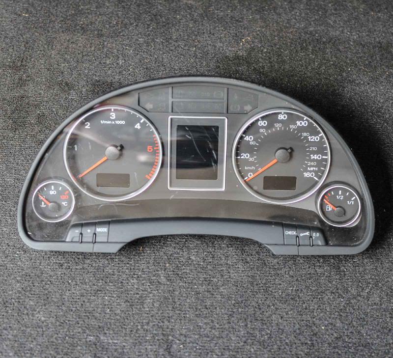 Instrument cluster AUDI A4 B7 (8EC) 1.9 TDI 6720736 BParts