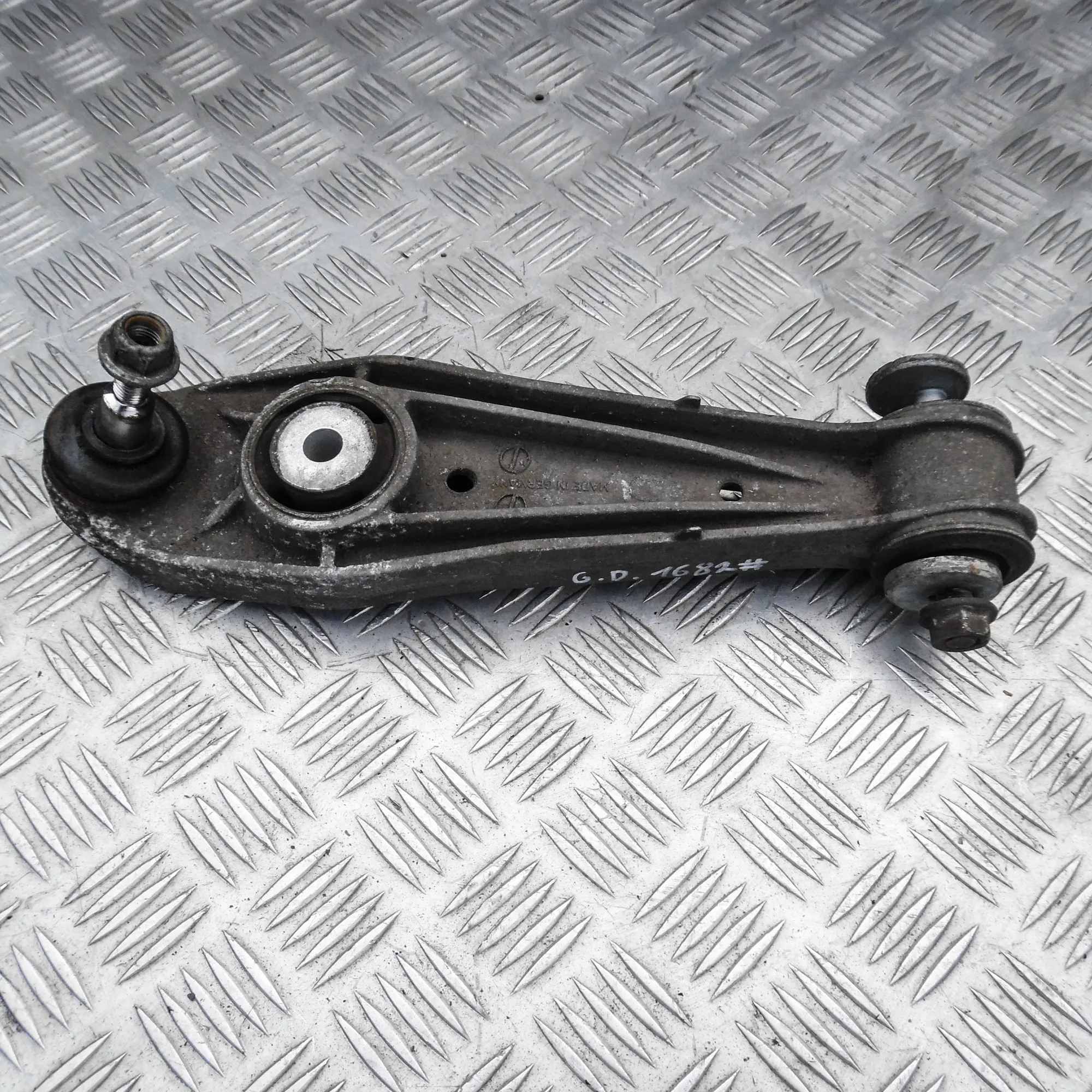 Right rear suspension arm – Porsche 911 (997) 3.8 Carrera 4S / 4 GTS (2009-2012)