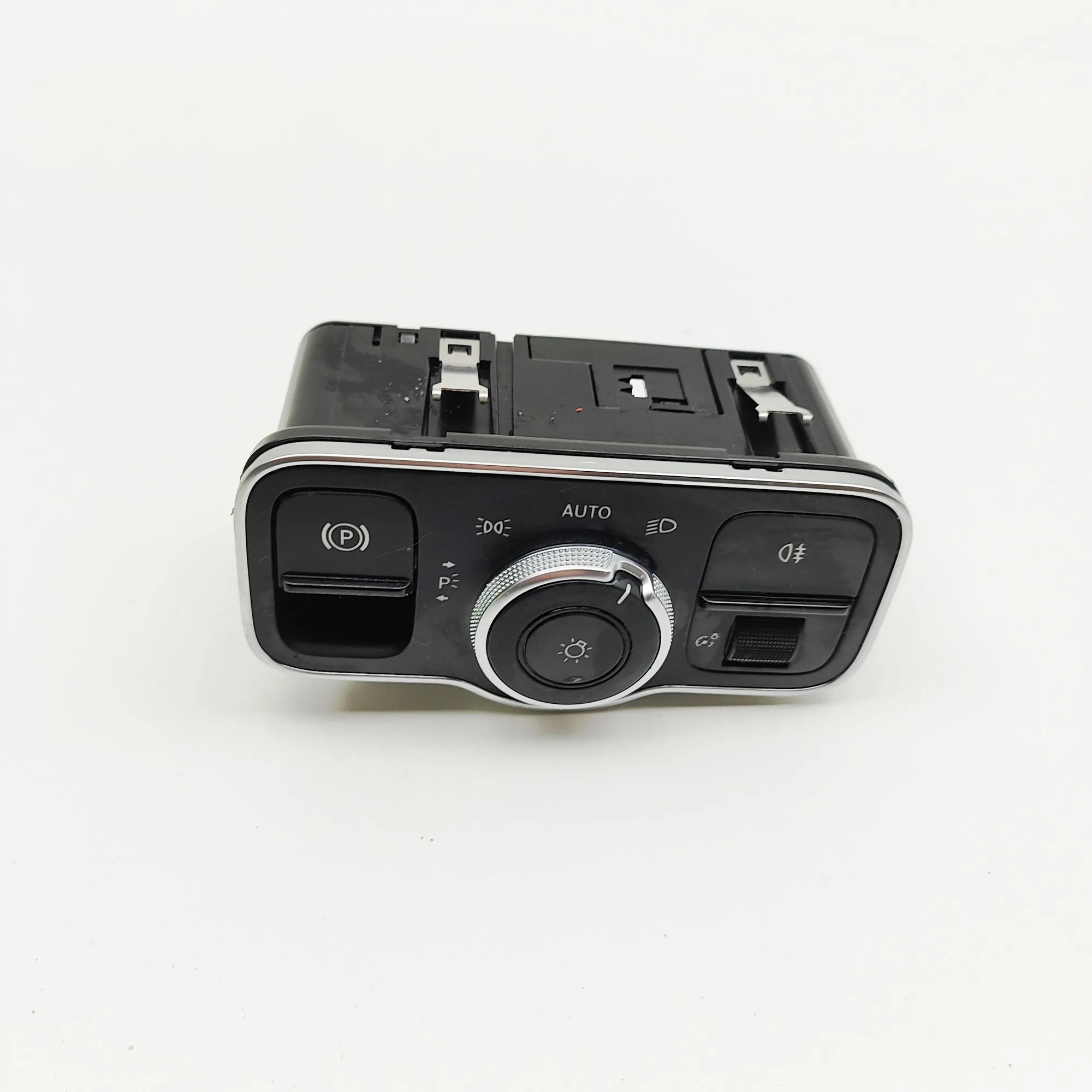 Control unit – Aston Martin DBX 4.0 All-wheel Drive (2022-2026)