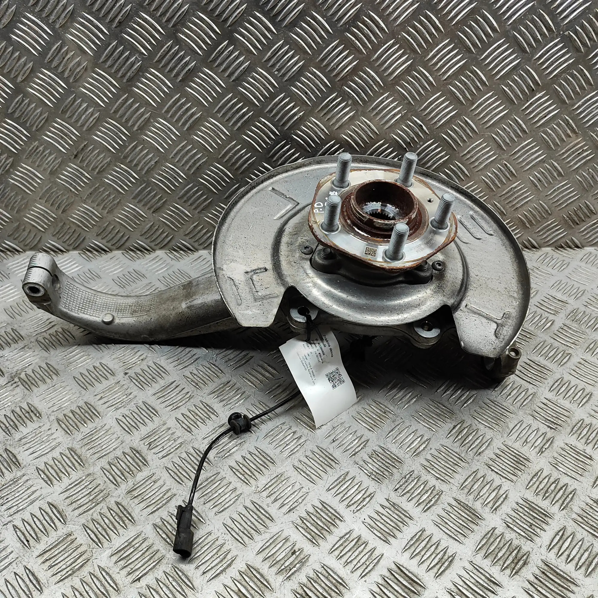 Right front steering knuckle TESLA MODEL 3 (5YJ3) EV AWD 27768495 | B-Parts