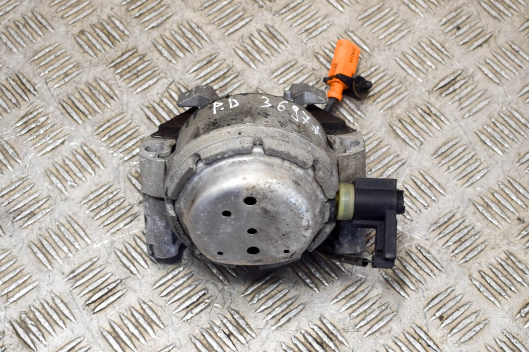 Engine mount AUDI A6 C7 (4G2, 4GC) 2.0 TDI 10526777 BParts