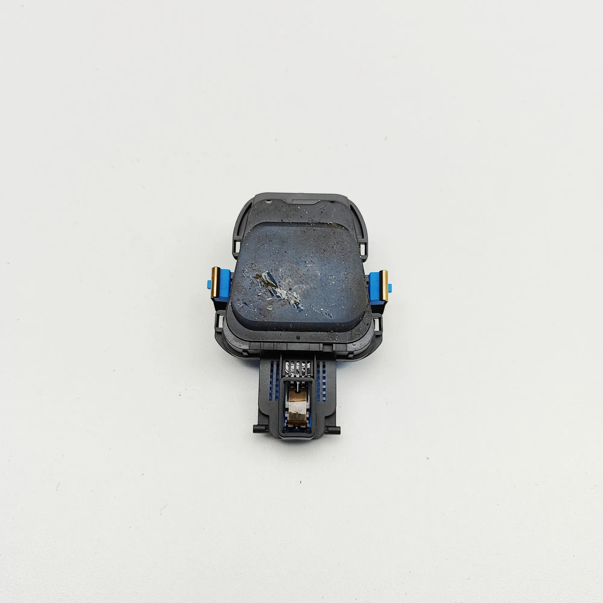 Electronic sensor – Aston Martin DBX 4.0 All-wheel Drive (2022-2026)