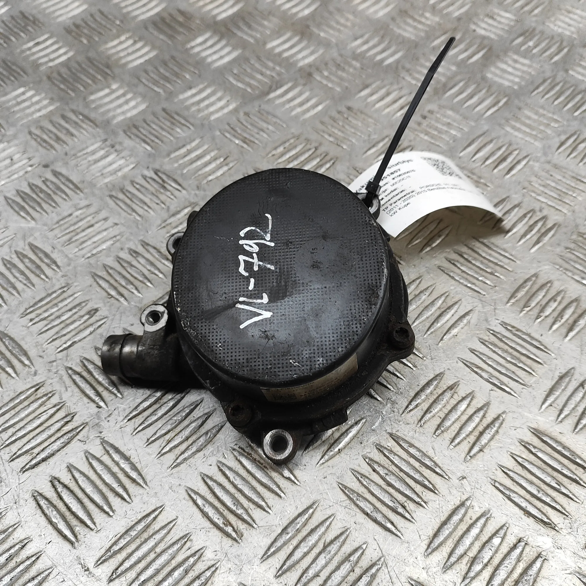 Vacuum pump – Porsche 911 (991) 3.4 Carrera (2011-2019)