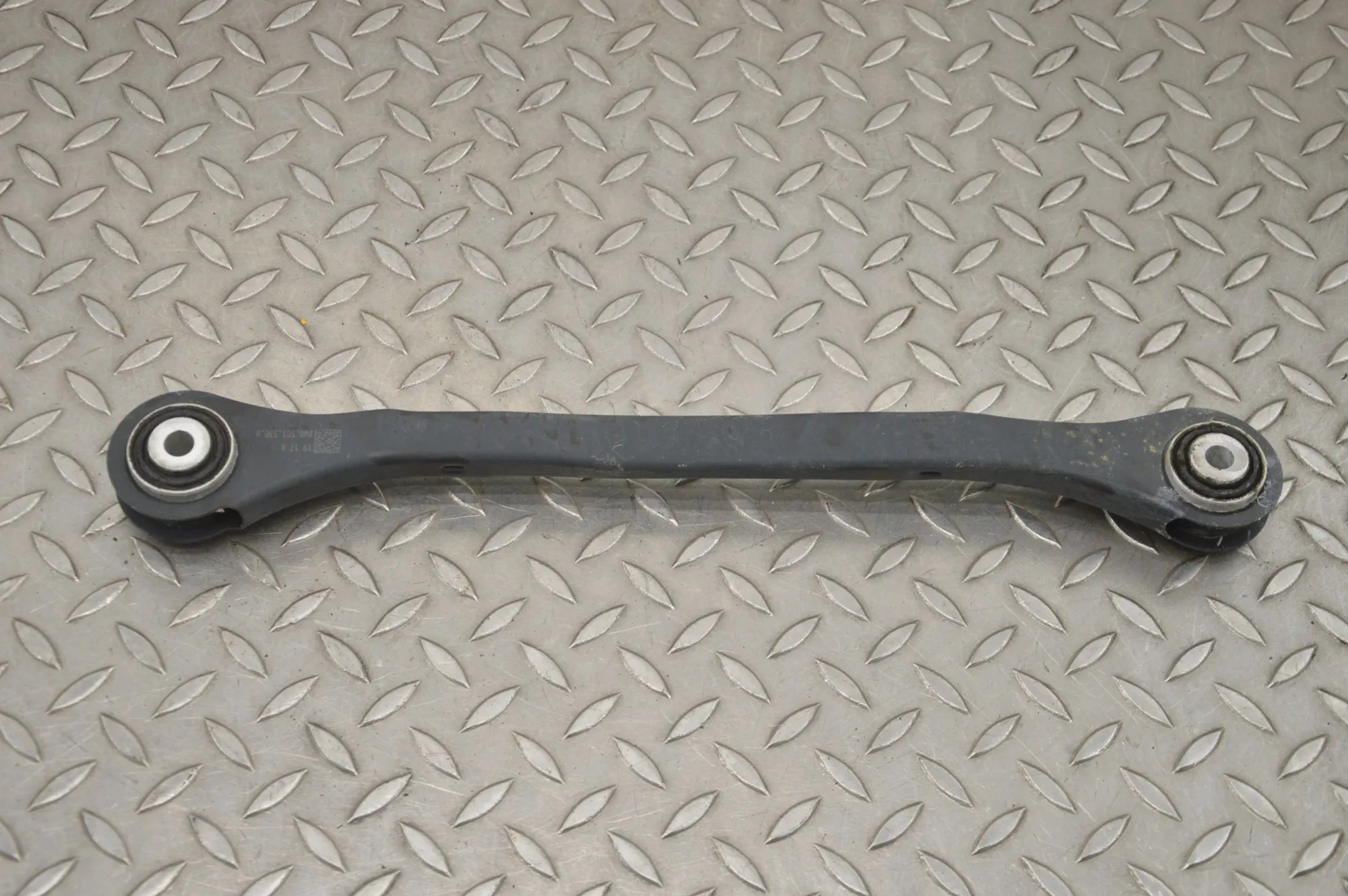 Right rear suspension arm – Porsche 911 (997) 3.6 Carrera (2004-2008)