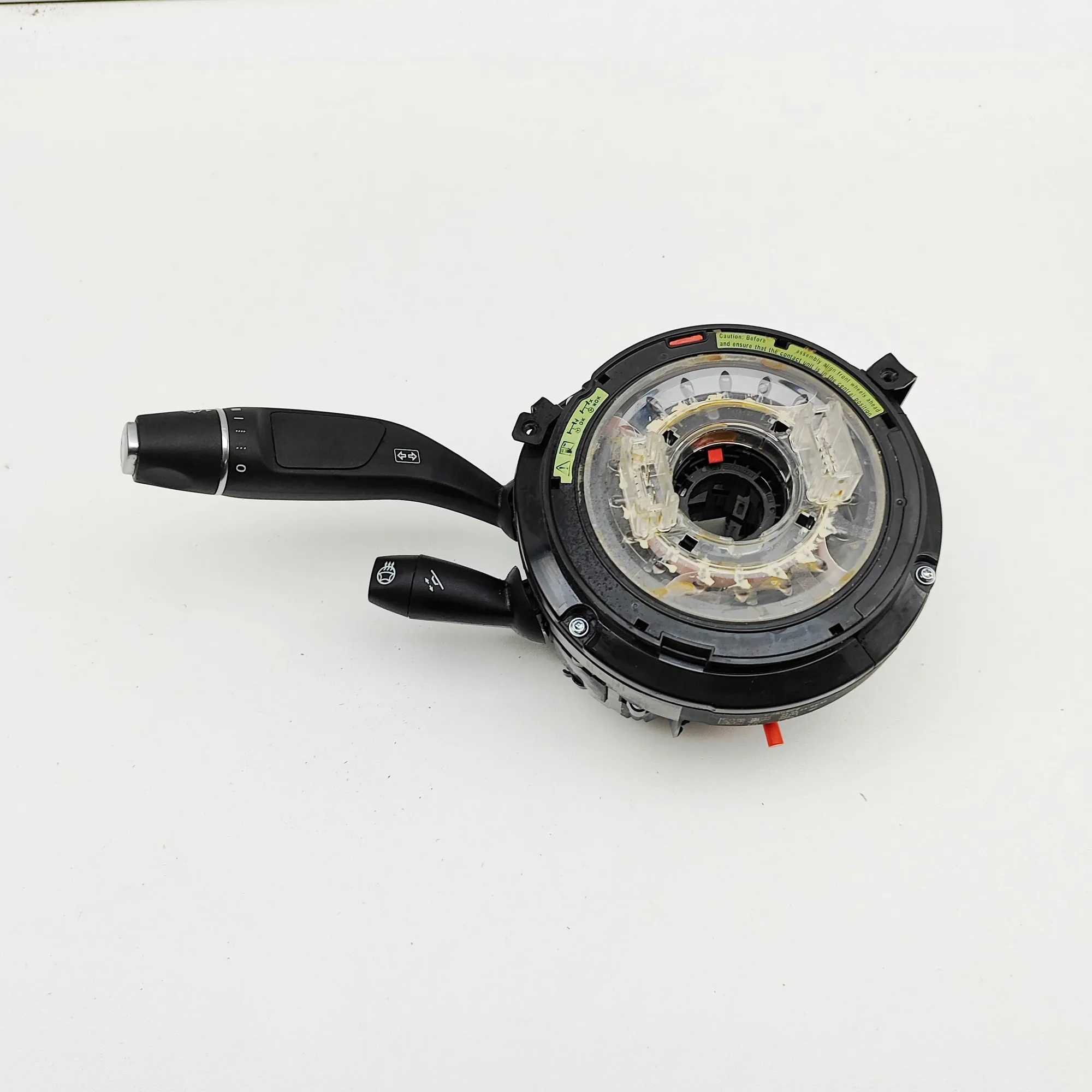 Steering column stalk – Aston Martin DBX 4.0 All-wheel Drive (2022-2026)