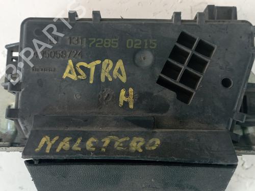 Tailgate lock OPEL ASTRA H (A04)  | BP25313652C101 