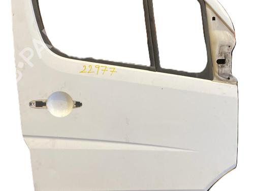 Used Right front door Right front door MERCEDES-BENZ SPRINTER 3,5-t Van (B906) [2006-2020] 36299203 36299203