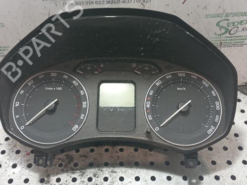 Used Instrument cluster SKODA OCTAVIA II (1Z3) [2004-2013]  25325440