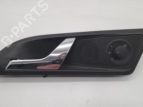 Venstre foran invendig håndtak SKODA OCTAVIA I (1U2) [1996-2010]  25310618