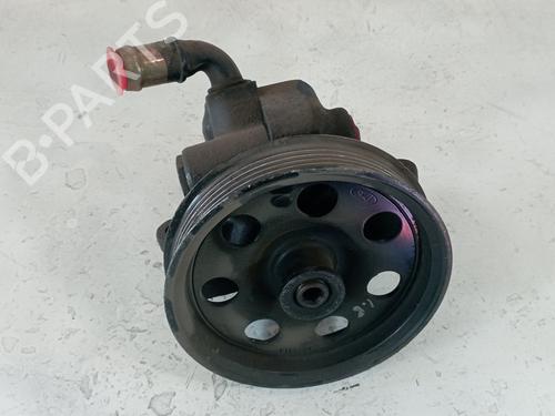 Used Steering pump FORD FOCUS I Turnier (DNW) [1999-2007]  25309393