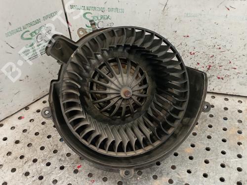 Used Heater blower motor OPEL ZAFIRA A MPV (T98) [1999-2006]  25317004
