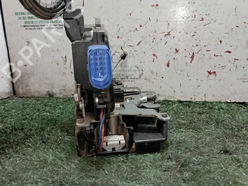 Front left lock SKODA OCTAVIA II (1Z3)  | BP25323326C98 