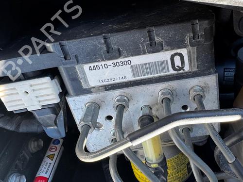 Used ABS pump LEXUS IS III (_E3_) 300h (AVE30_, AVE30R) (223 hp) 32397804