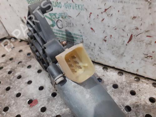 Left front window motor MERCEDES-BENZ E-CLASS (W210) E 290 Turbo-D (210.017) | BP25313165E21 