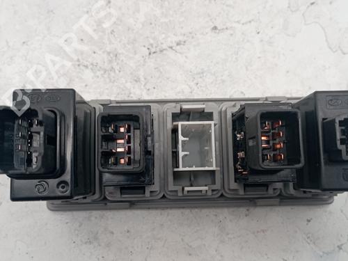 Headlight switch HYUNDAI SONATA V (NF)  | BP25313459I24 