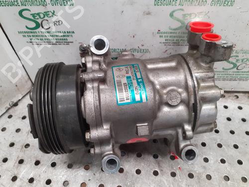 Used AC compressor RENAULT CLIO II (BB_, CB_) [1998-2016]  25325578