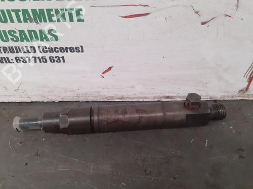 Used Injector RENAULT MASTER II Bus (JD) [1997-2010]  25321285