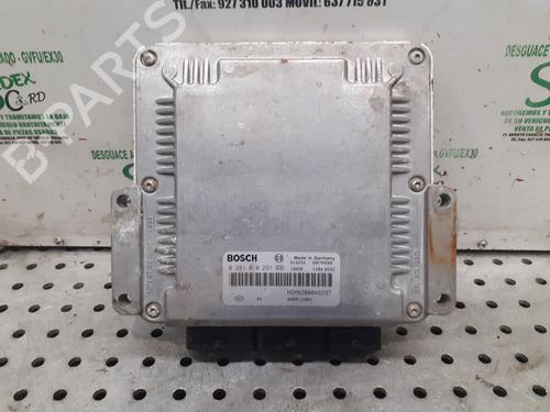 Used Engine control unit (ECU) RENAULT LAGUNA II (BG0/1_) [2001-2007]  25325105