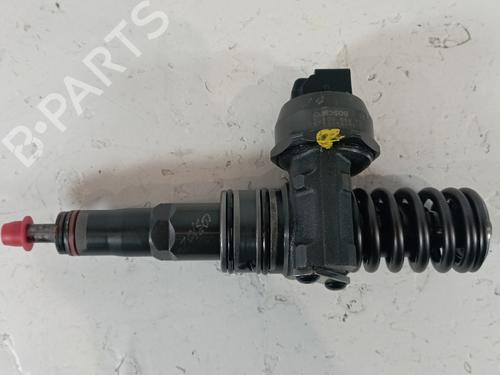 Used Injector AUDI A4 B5 (8D2) [1994-2001]  25327245