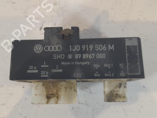 Module électronique SEAT IBIZA IV SC (6J1, 6P5) [2008-2018]  25309813