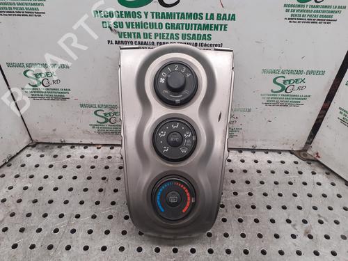 Used Climate control TOYOTA YARIS (_P9_) [2005-2014]  25313906