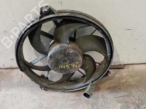 Used Radiator fan Radiator fan 25315004 25315004