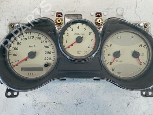 Used Instrument cluster TOYOTA RAV 4 II (_A2_) [2000-2005]  25323478