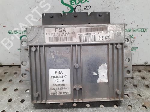 Used Engine control unit (ECU) PEUGEOT 406 (8B) [1995-2005]  25321028