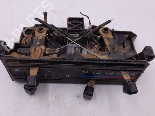 AC-Styringsenhed/Manøvreenhed AC-Styringsenhed/Manøvreenhed NISSAN NAVARA (D22) 2.5 D 4x4 (133 hp) 33983405 33983405