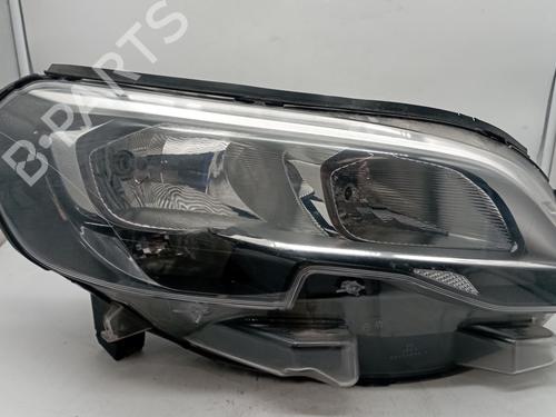 Lyskaster høyre Lyskaster høyre PEUGEOT EXPERT Van (V_) [2016-2026] 33853056 33853056