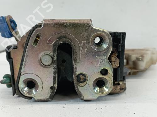 Used Front right lock NISSAN ALMERA II (N16) 1.5 dCi (82 hp) 25307583