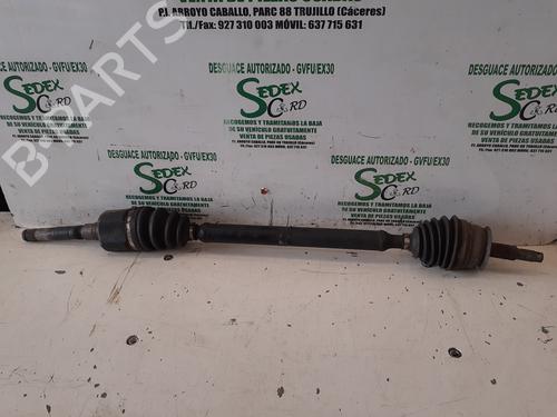 Used Right front driveshaft CHRYSLER VOYAGER / GRAND VOYAGER III (GS_, NS_) [1995-2001]  25317704